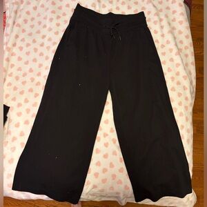 Old Navy Active Extra High Rise Wide Leg Sweatpants